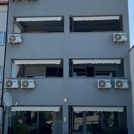 Apartmenthaus Suskovic Insel Krk Appartamento *