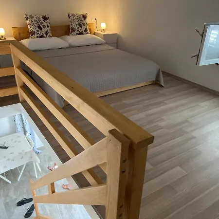 Apartmenthaus Suskovic Insel Krk 오미살즈