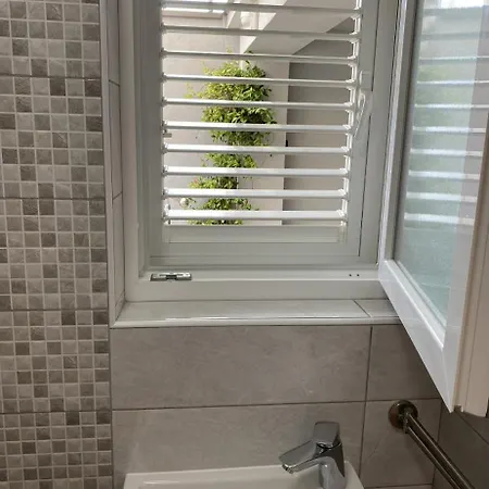 Apartmenthaus Suskovic Insel Krk 오미살즈