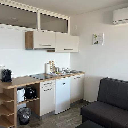 Apartmenthaus Suskovic Insel Krk 아파트 *